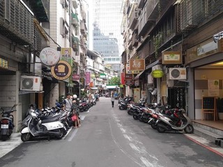 Xinyi - XX Alley 16, Lane 559, Section 4, Zhongxiao East Road, Xinyi, Taipei 02