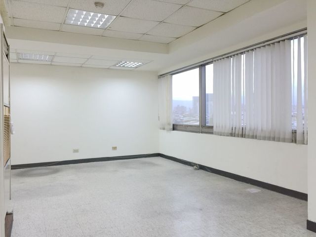 信义区 - 110台湾台北市信義區忠孝東路五段XXX號 01