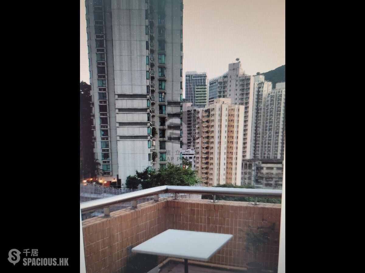 Sai Wan Ho - Millennium Court 01