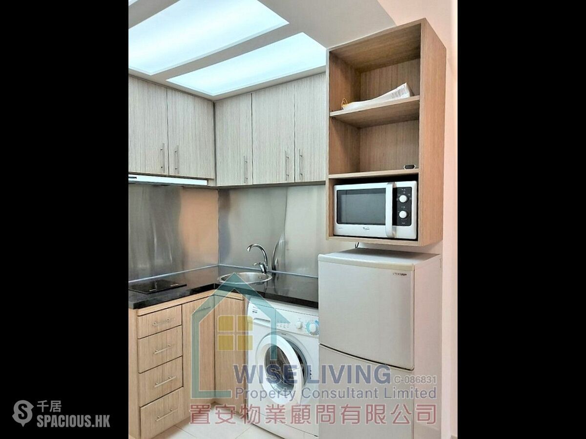 Sai Ying Pun - 4A, Second Street 01