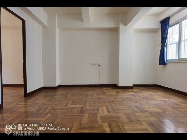 Sai Ying Pun - Wing Fat Mansion 01