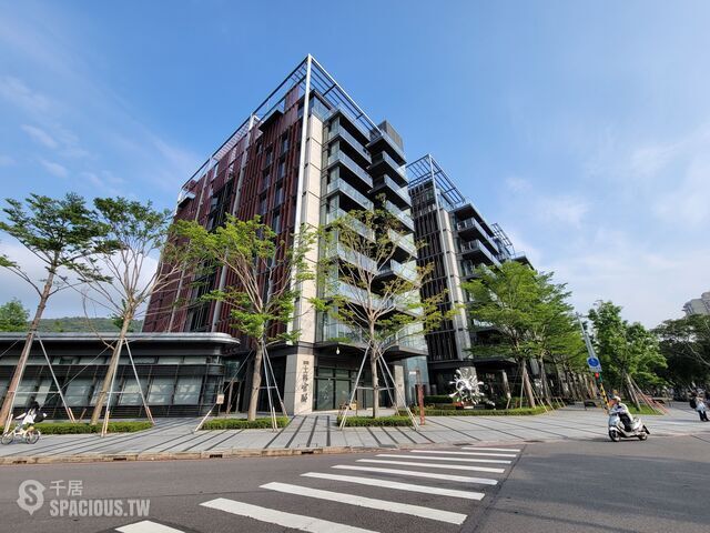 Shilin - No. XXX, Section 5, Zhongshan North Road, Shilin District, Taipei City, Taiwan 111 01