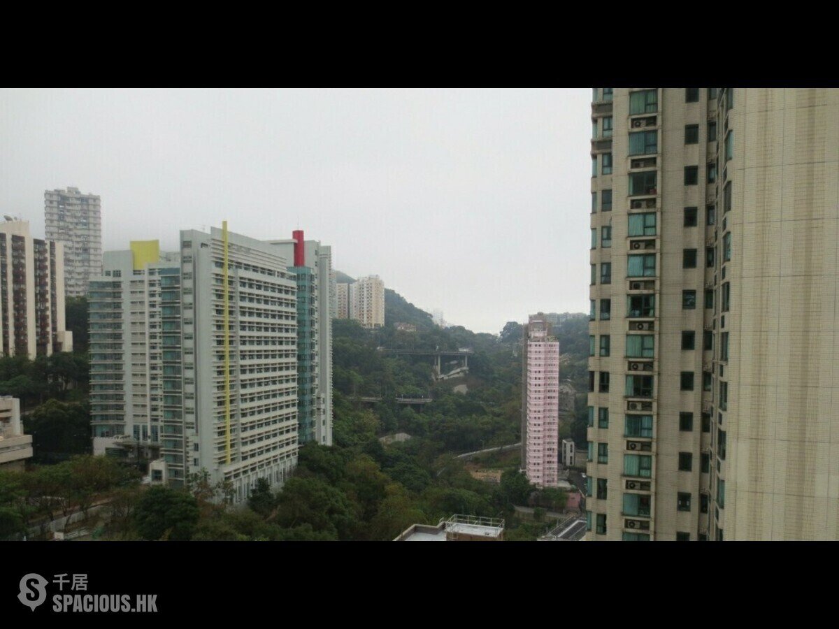 Kennedy Town - University Heights 01