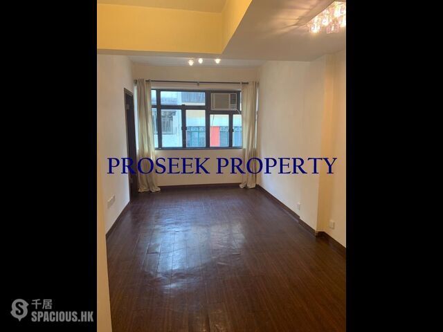 Central - 13, Gough Street 01
