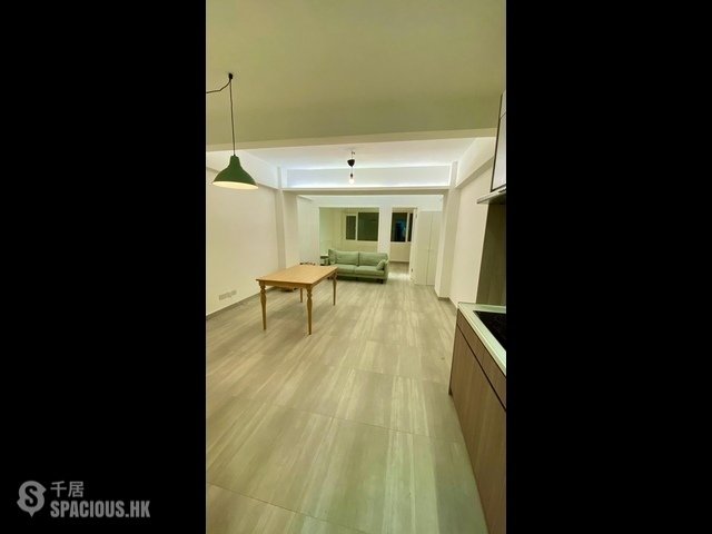 Sai Ying Pun - 6-10, Western Street 01