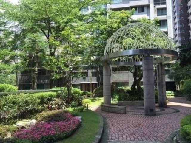 Neihu - Section 5, Chenggong Rd, Neihu District, Taipei City, Taiwan 114 01
