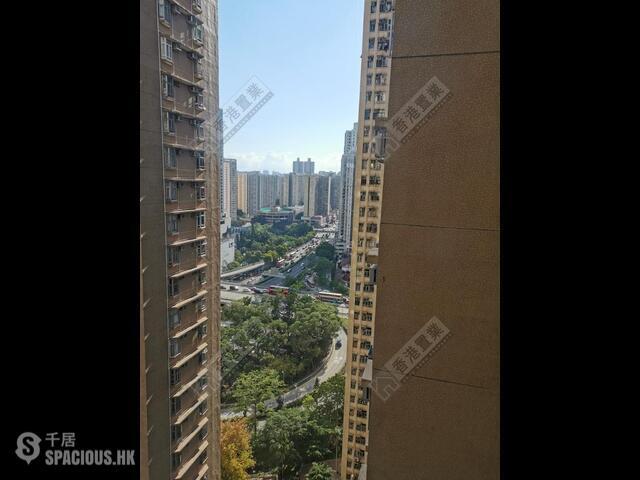 Diamond Hill - Lung Poon Court 01