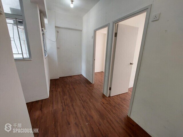 Sai Ying Pun - 6-8, Eastern Street 01