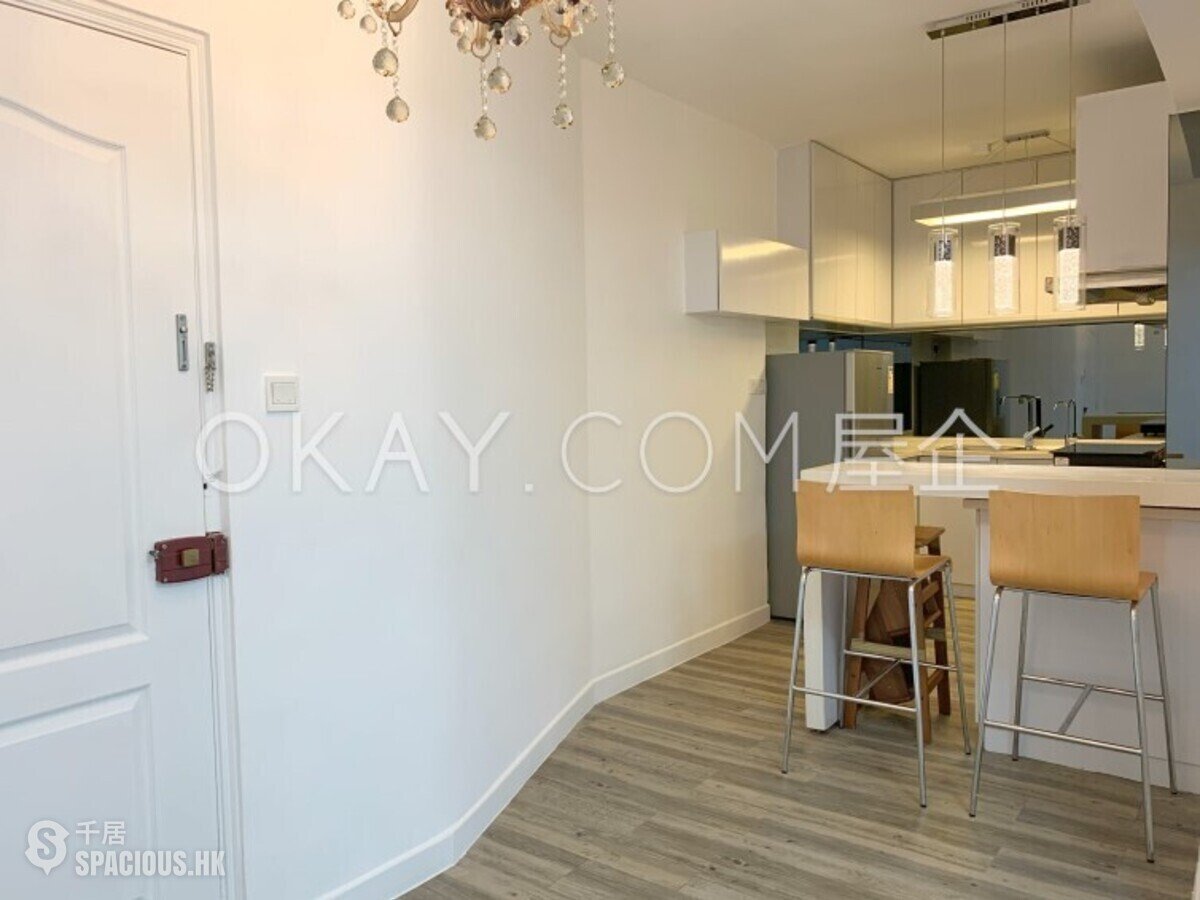 Causeway Bay - Bright Star Mansion 01