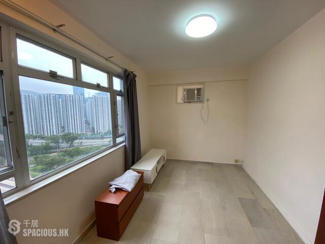 Sai Wan Ho - Lei King Wan Sites B Block 6 Yat Hong Mansion 01