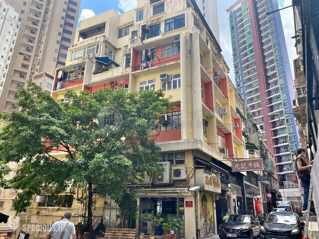 Central - 17-21 Gough Street 01