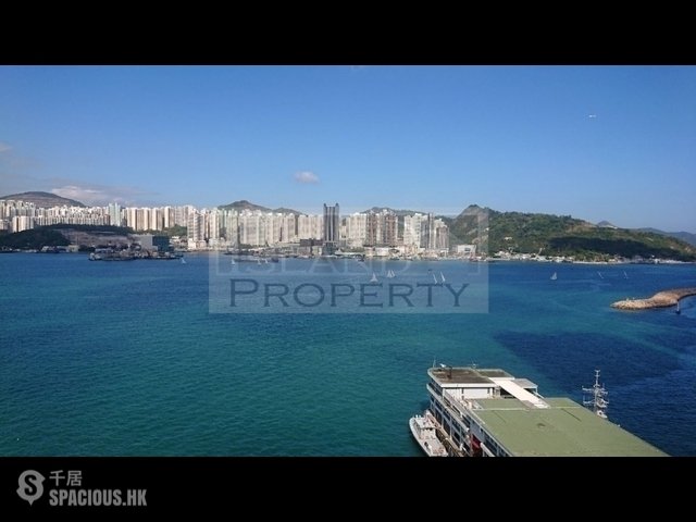 Sai Wan Ho - Lei King Wan Sites B Block 7 Yat Wing Mansion 01