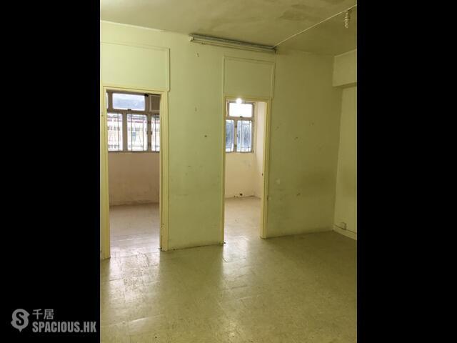 Tai Hang - 124-126, Tung Lo Wan Road 01