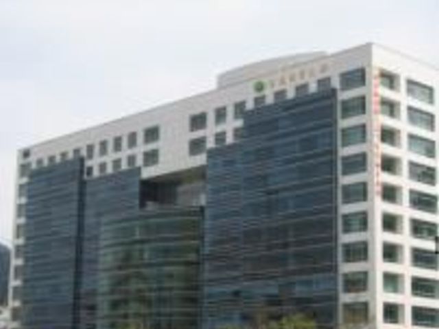 Xinyi - No. XXX, Section 5, Xinyi Rd, Xinyi District, Taipei City, Taiwan 110 01