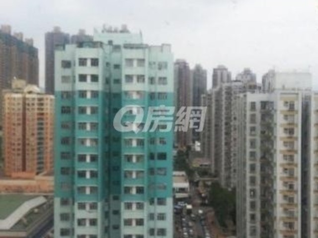 Yuen Long - Luen Fat House (Mansion) 01