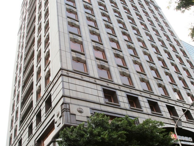 Daan - No. XX, Section 2, Dunhua S Rd, Da’an District, Taipei City, Taiwan 106 01
