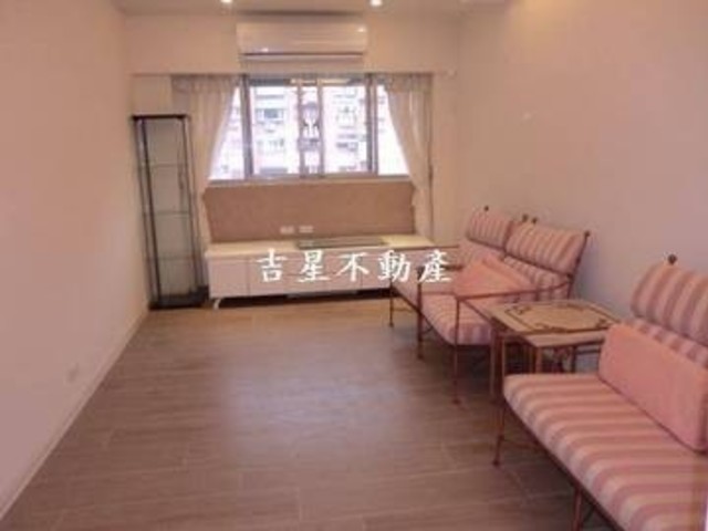 大安区 - 台湾台北市大安區信義路三段 01