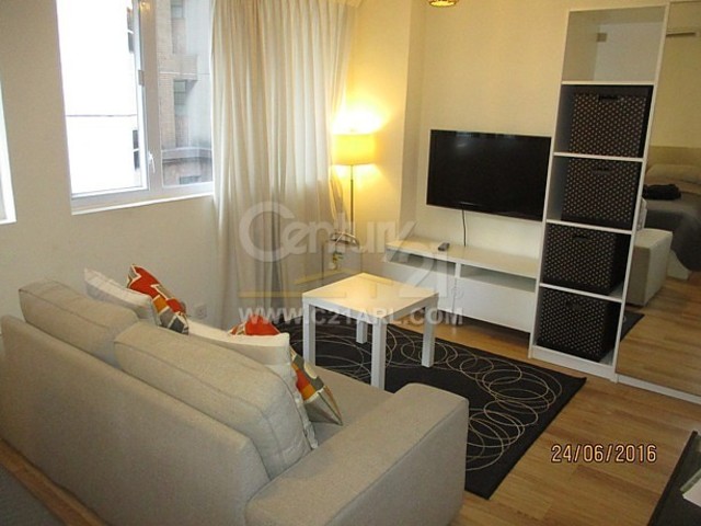 Central - 27 Street 01
