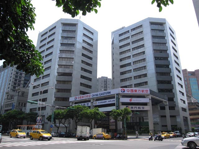 Songshan - No. XXX, Section 3, Minsheng E Rd, Songshan District, Taipei City, Taiwan 105 01