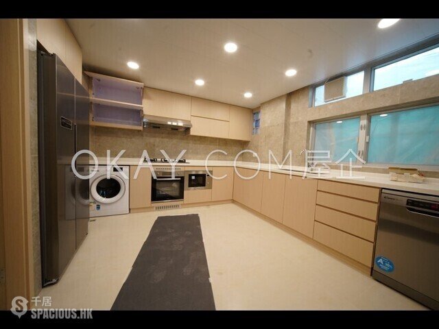 Clear Water Bay - Mandel Villa 01