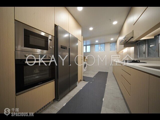 Clear Water Bay - Mandel Villa 01