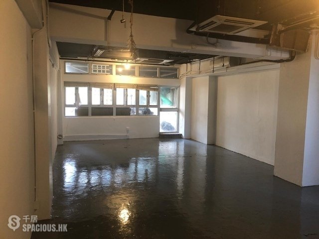 上环 - Luen Wai Commercial Building 01
