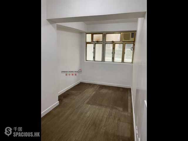 Causeway Bay - 13-15, Tsing Fung Street 01