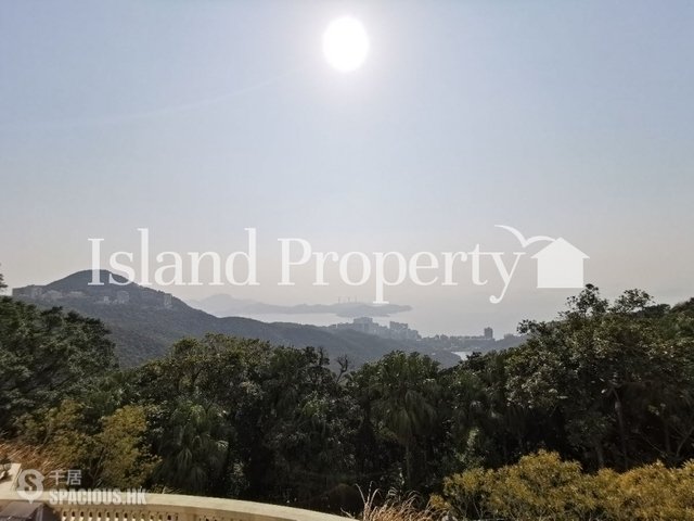 The Peak - The Mount Austin 01