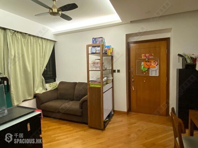 North Point - Villa Claire 01