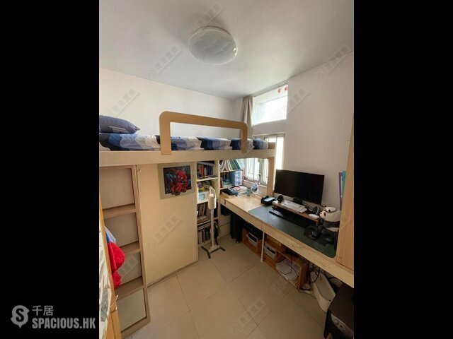 Pok Fu Lam - Ka Lung Court 01