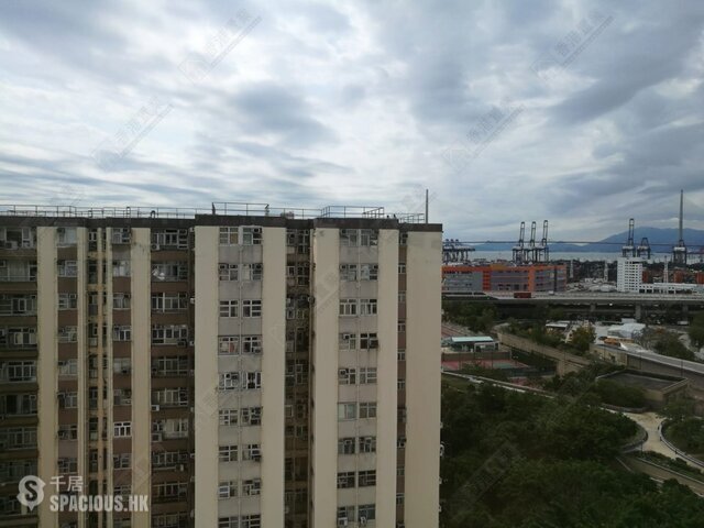 Lai Chi Kok - Mei Foo Sun Chuen Phase 7 01