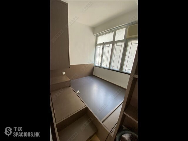 Ho Man Tin - Kam Bit Building 01