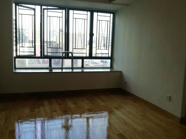 Jordan - Seaview Court 01