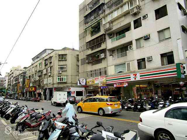 Daan - No. XXX, Section 2, Jianguo S Rd, Da’an District, Taipei City, Taiwan 106 08