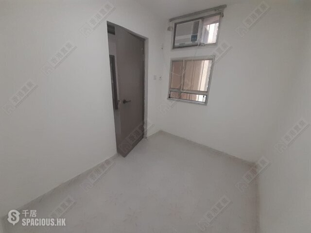 Sha Tin - Hong Lam Court 01