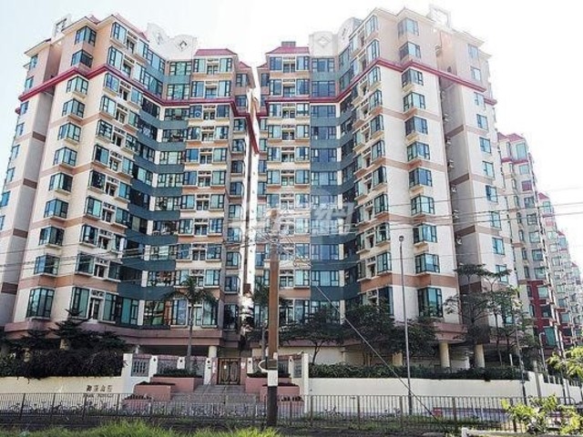 Yuen Long - Park Royale 01