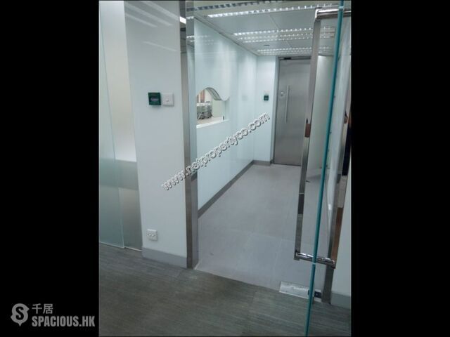 Central - Wellington Place 01