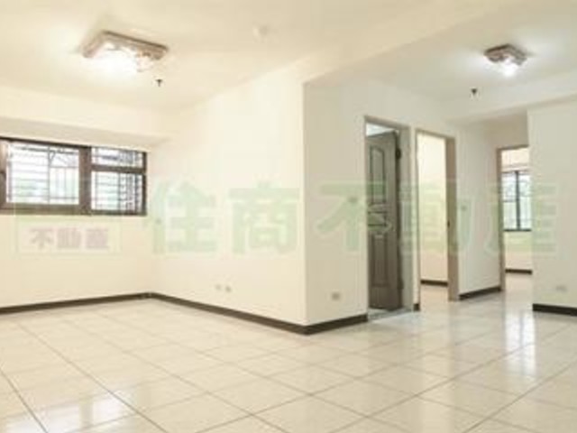 三重区 - 241台湾新北市三重區光明路 01