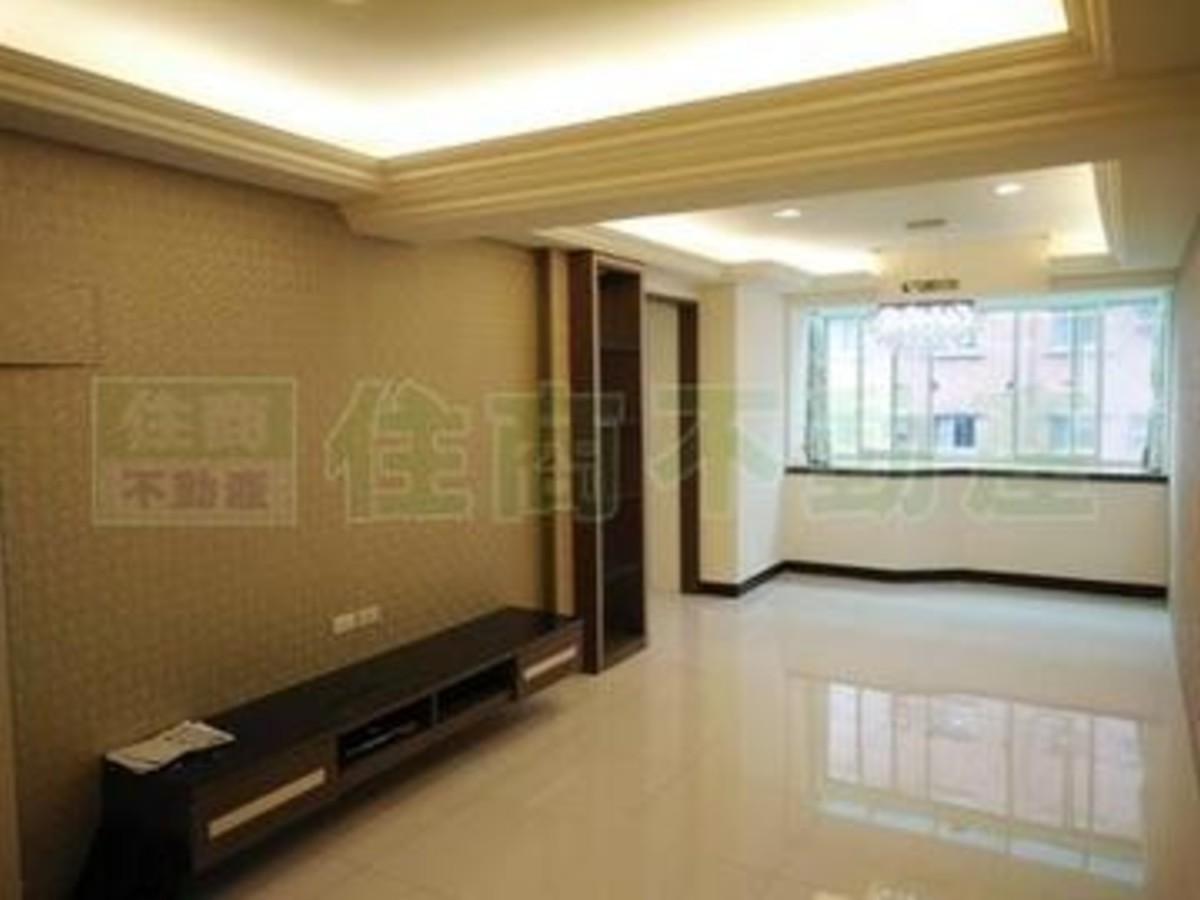三重區 - 241台灣新北市三重區三陽路 01
