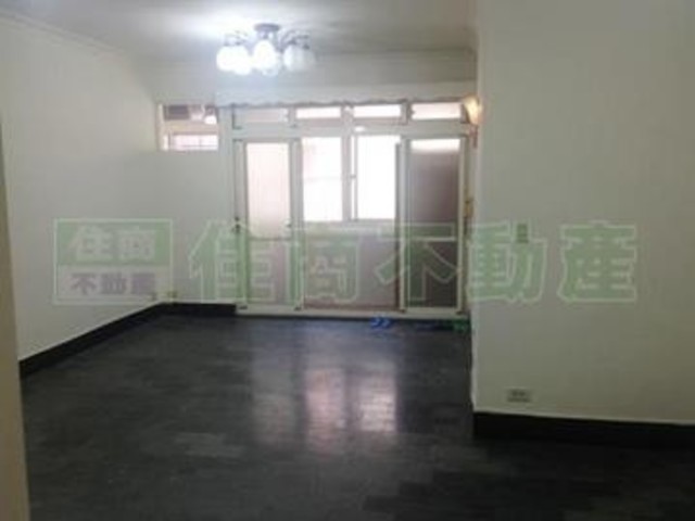 Tucheng - 新北市土城區水源街 01