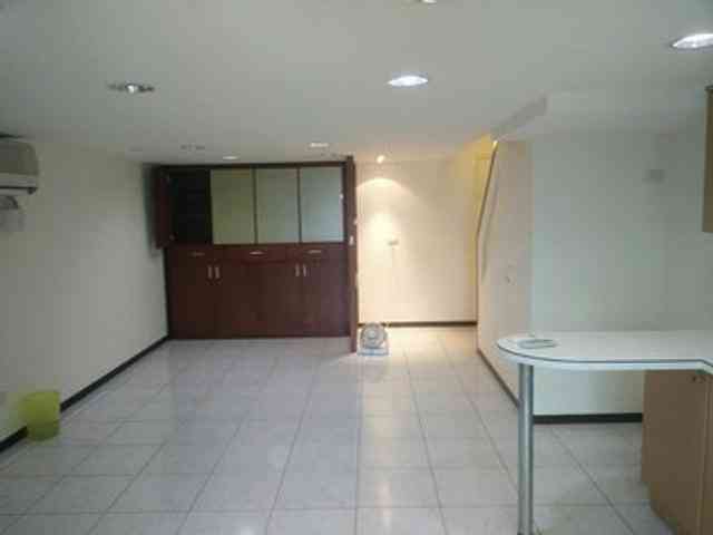 Banqiao - 新北市板橋區新海路 02