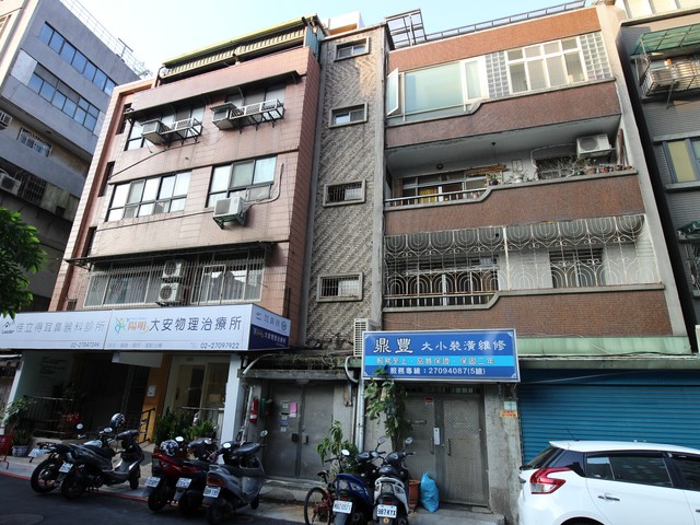 Daan - No. X, Lane 165, Section 1, Xinsheng S Rd, Da’an District, Taipei City, Taiwan 106 01