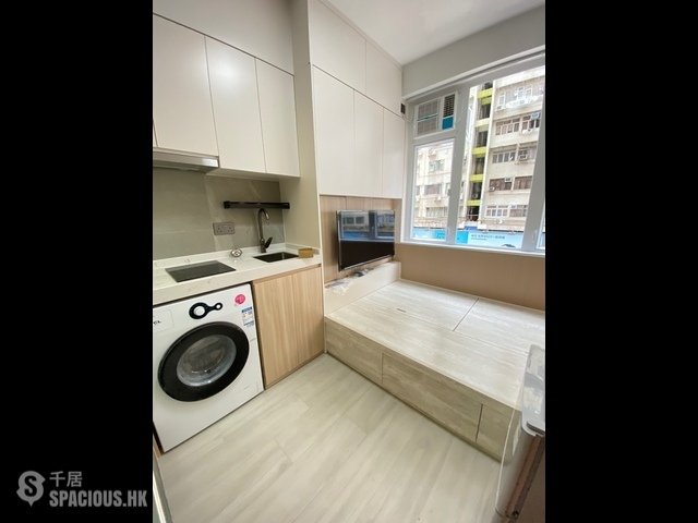 Causeway Bay - Jardine Building 01