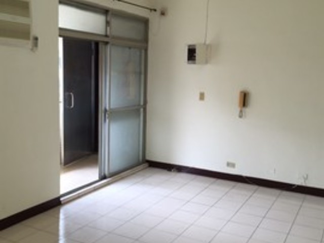 Banqiao - 新北市板橋區三民路, Banqiao District 01