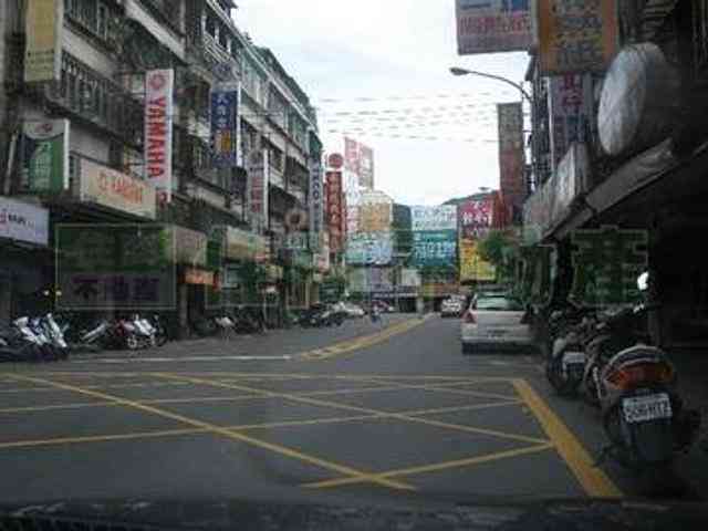 汐止區 - 221台灣新北市汐止區中興路 03