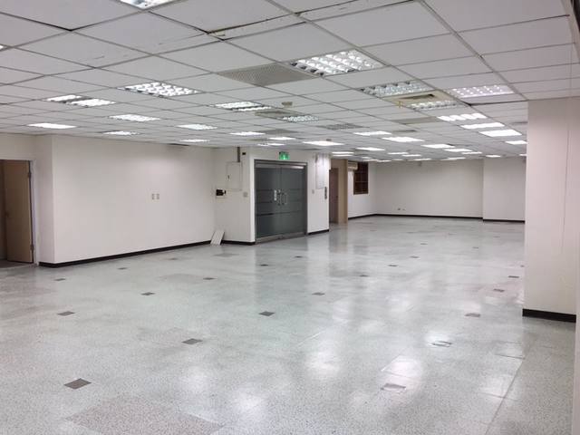 Xinyi - No. XXX, Section 1, Keelung Rd, Xinyi District, Taipei City, Taiwan 110 01