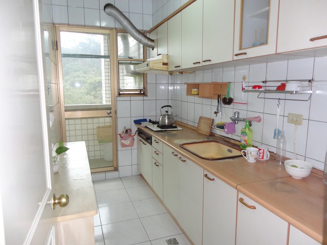 Xinyi - 110, Taiwan, Taipei City, Xinyi District, 吳興街600巷83弄X號 01