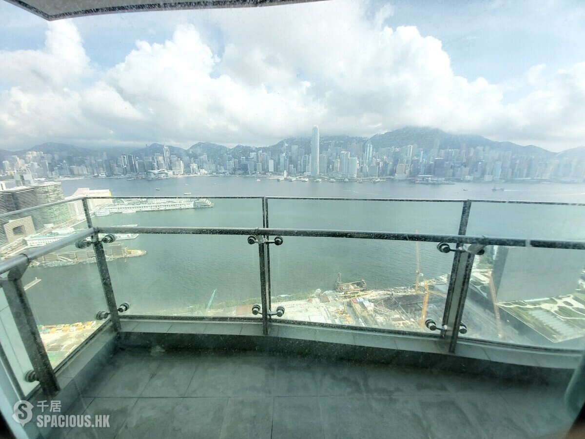 West Kowloon - The HarbourView Place 01