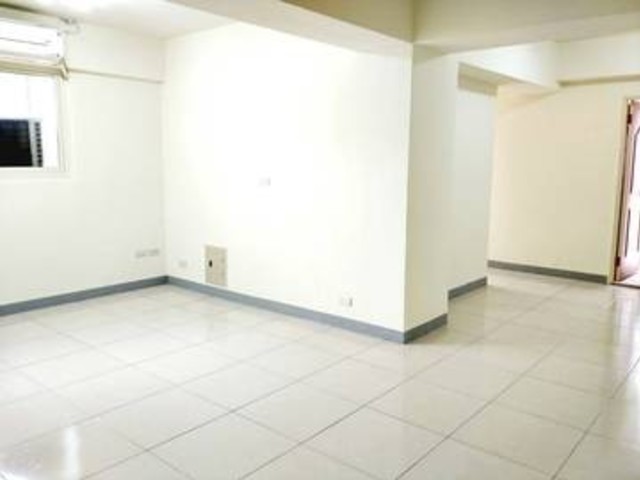 Daan - 台北市大安區復興南路, Daan District 01