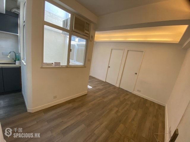 Sai Ying Pun - 28, Centre Street 01